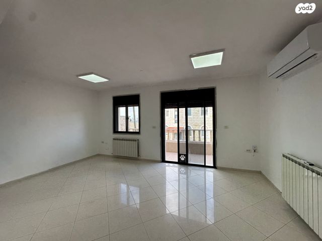 דו משפחתי, משלט 3, מעוז ציון ב', מבשרת ציון