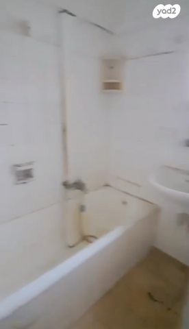 דירה, הארזים 14, בית הכרם, רמת בית הכרם, ירושלים