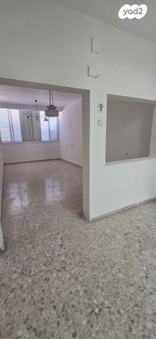 דירה, דרך יצחק רבין 54, חברת חשמל, גבעתיים