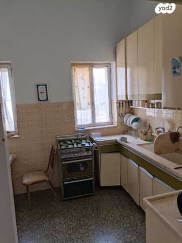 דירה, תל חי 15, קטמון הישנה, ירושלים