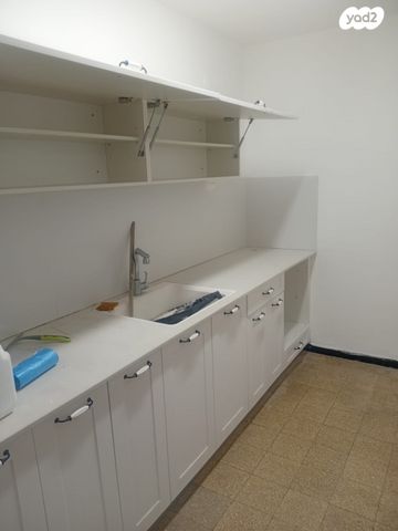 דירה, גיורא יוספטל 10, נאות הרצל, נתניה