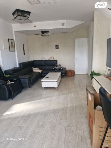 דירה, הגולן 8, שכונה 6, תל מונד