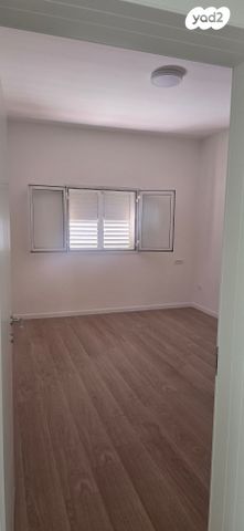 דירה, דרך יצחק רבין 54, חברת חשמל, גבעתיים