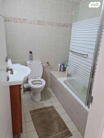 עין נטפים 11