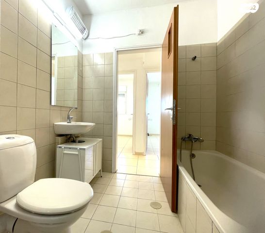 דירה, יוסף 4, קרית השרון, נתניה