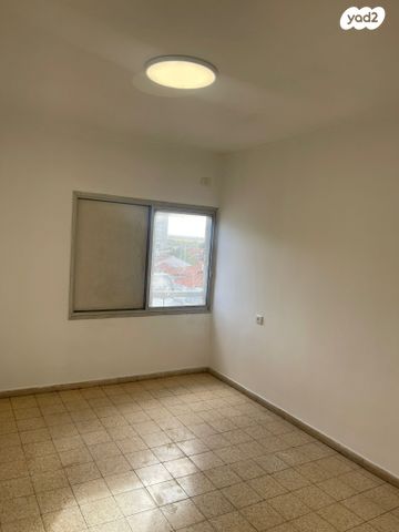 דירה, מרבד הקסמים 47, קרית משה, רחובות