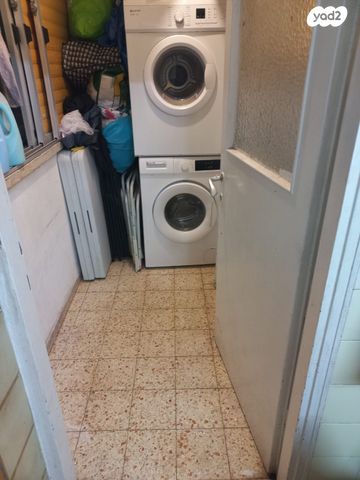 דירה, כובשי החרמון 5, רמת הנשיא, בת ים