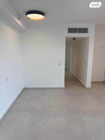 דירה, יחזקאל קזז 16, סקיה, אור יהודה