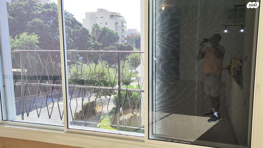 דירה, שדרות ח"ן 13, ב' / צפון מערב העיר, רחובות