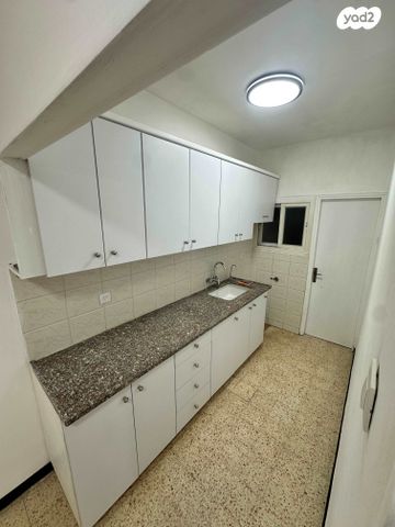 דירה, בנימין 10, ג' / מרכז מזרח העיר, רחובות