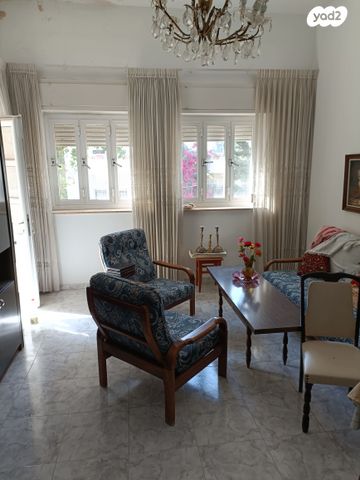 דירה, תל חי 15, קטמון הישנה, ירושלים