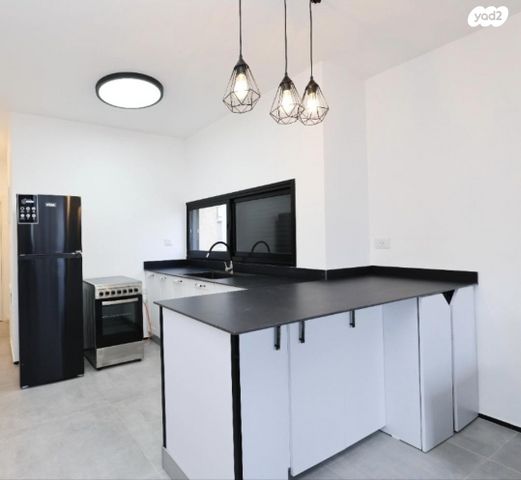 דירה, אברהם אבו שדיד 4, מרכז העיר דרום, נתניה