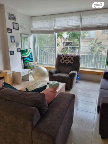 דירה, אהרון אייזנברג 11, א' / צפון מזרח העיר, רחובות