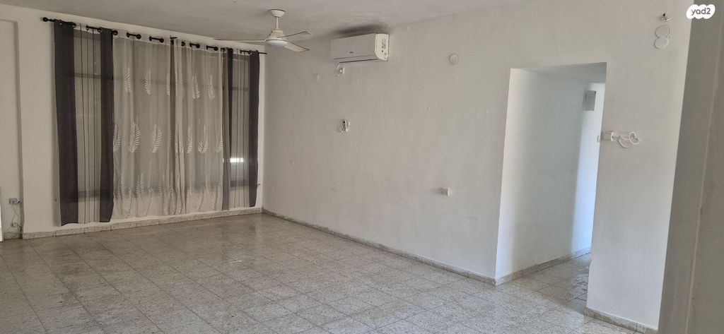 דירה, שדרות דרום אפריקה 4, אפרידר, אשקלון