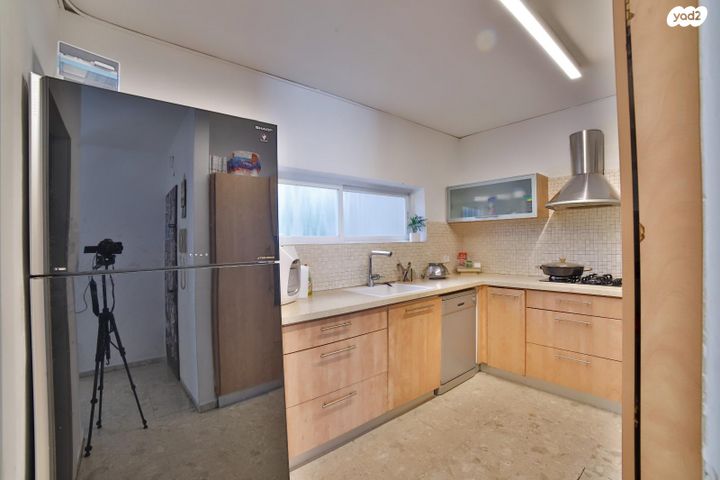 דירה, יהושע רבינוביץ 18, בן גוריון, חולון