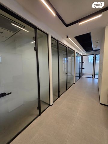 משרדים, בר כוכבא 4, אזור תעשיה צפון, בני ברק