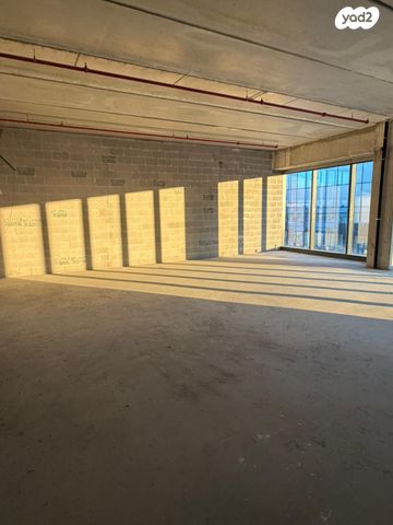 משרדים, החרש 15, אזור תעשיה נווה נאמן, הוד השרון