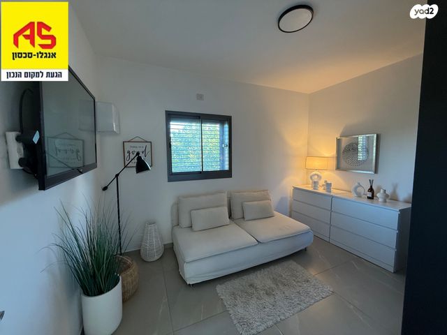 דירה, צבי מנדלבלט, מרכז, הרצליה