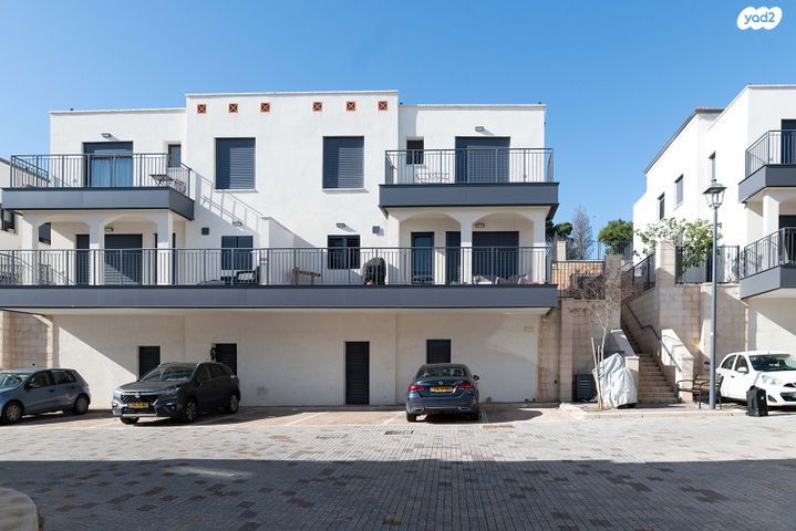 דופלקס, קריניאן, פארק היין, זכרון יעקב