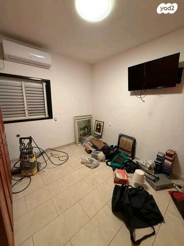 דירה, פתח תקווה, מרכז, קרית עבודה, חולון