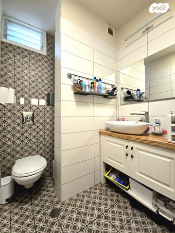 דירה, עקיבא, נווה דוד רמז, רעננה