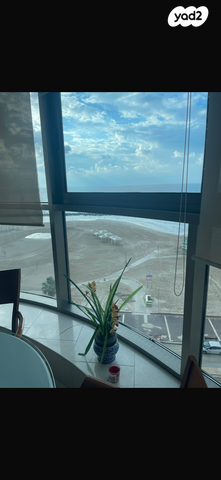 דירה, דוד אלעזר 10, חוף הכרמל, חיפה