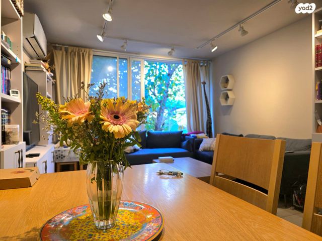 דירה, עקיבא, נווה דוד רמז, רעננה