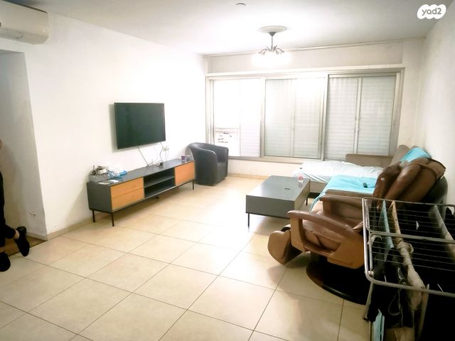 שדרות בן גוריון 8