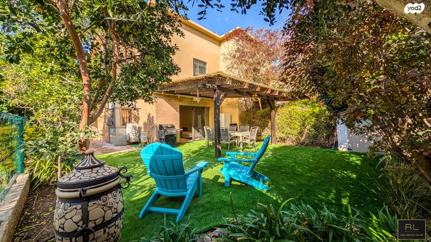 דו משפחתי, עתלית