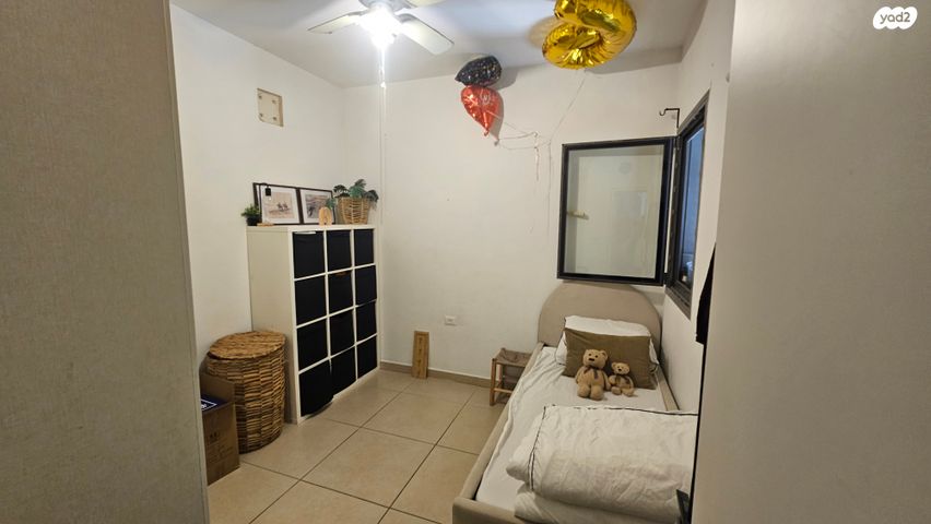 דירה, סמטת אבני חושן, גני מרום, רמת גן