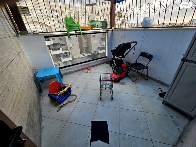 דירה, נטעים, נתיבות