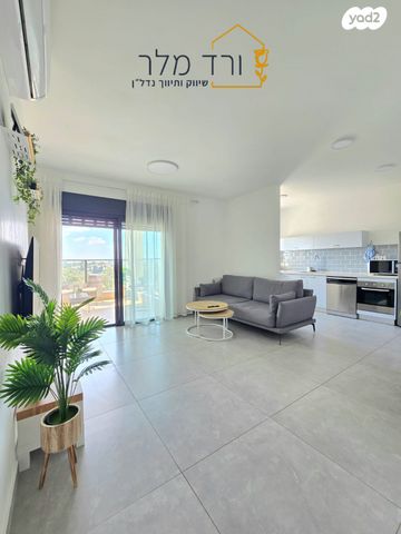 דירה, עמירם, פרדס חנה כרכור