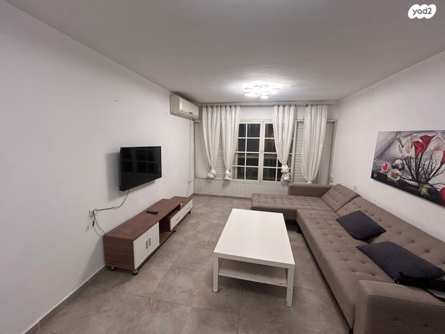 רחבת הרב קוק 