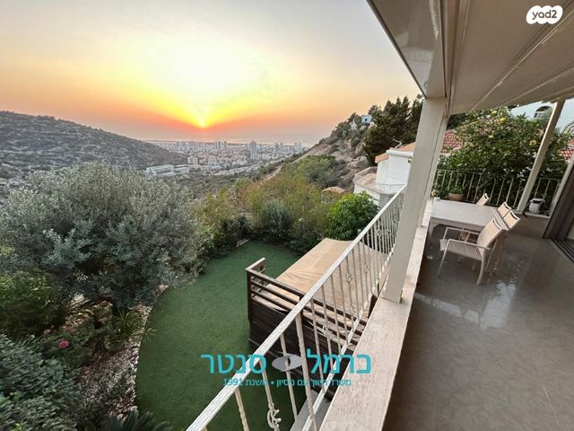 דו משפחתי, הוד הכרמל, דניה, חיפה