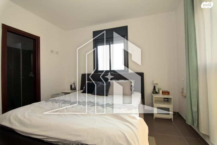 דירה, שמורת נחל בשור, אגמים, נתניה