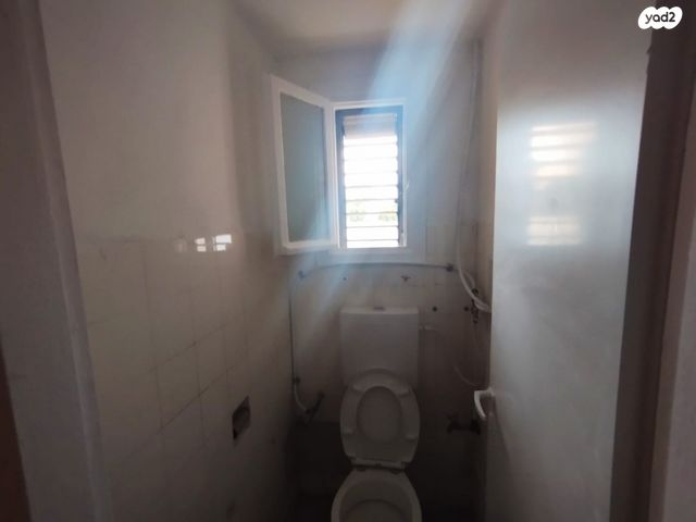 דירה, יוסף, הדר מרכז, חיפה