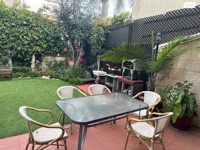 בית פרטי/ קוטג', ארלוזורוב 103, מרכז, קרית עבודה, חולון