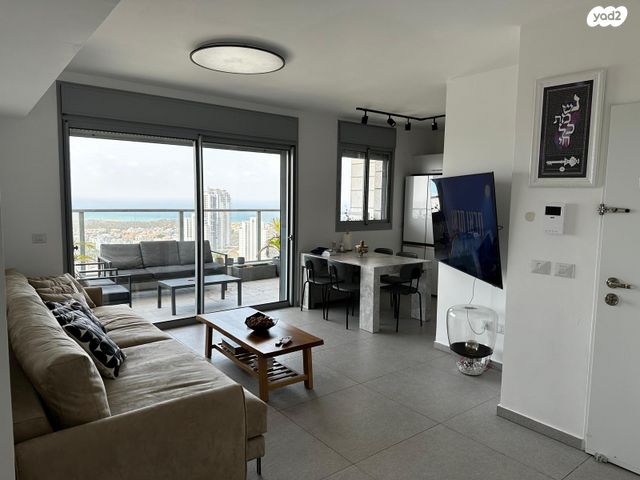 דירה, קרל פופר, קרית המדע, נתניה