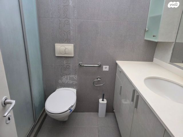 דירה, שבתאי הנגבי, גילה, ירושלים