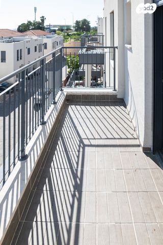 דופלקס, קריניאן, פארק היין, זכרון יעקב