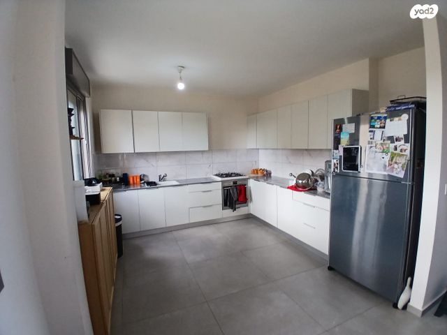 דירה, רב חלקיה בר טובי, בית שמש