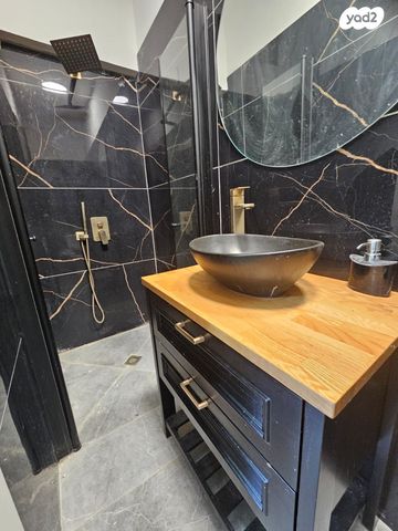 דירה, הקיבוצים 61, קרית חיים מזרחית, חיפה