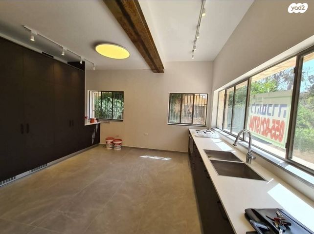 דירה, הל"ה 14, קטמון הישנה, ירושלים