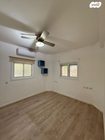 דירה, ש"י עגנון, מרכז דרום, רעננה