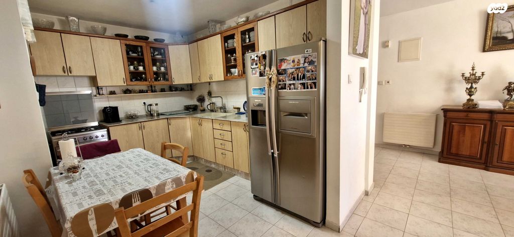 דירה, מזל גדי, פסגת זאב, ירושלים