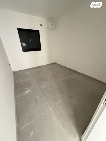 דירה, הרב קטרוני, המרכז השקט / מרכז העיר, פתח תקווה