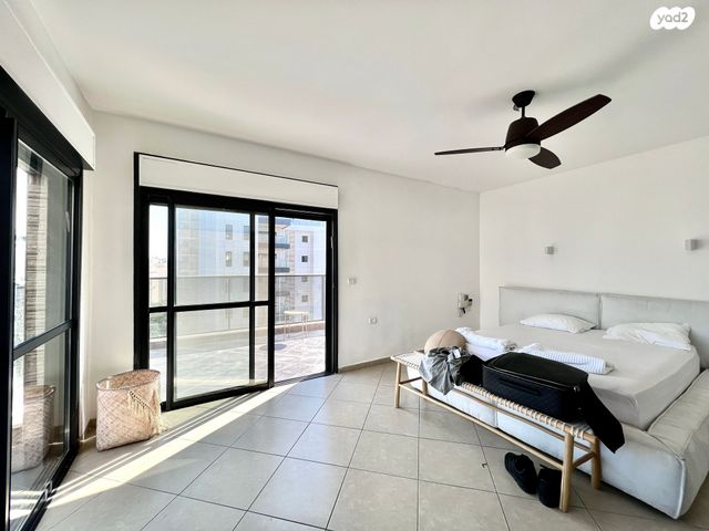 גג/ פנטהאוז, שדרות ירושלים 1, מרכז העיר דרום, נתניה