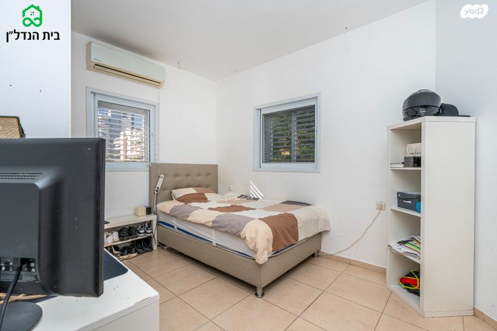 דירה, הרצל 44, מרכז העיר, חדרה