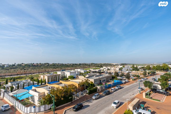 דירה, הר סיני, היובל, אור עקיבא