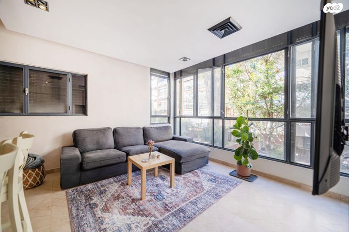 דירה, שלום עליכם, תל אביב יפו